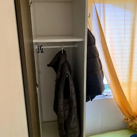 Mobil 6 Personnes مكان تخييم Saint-Chéron